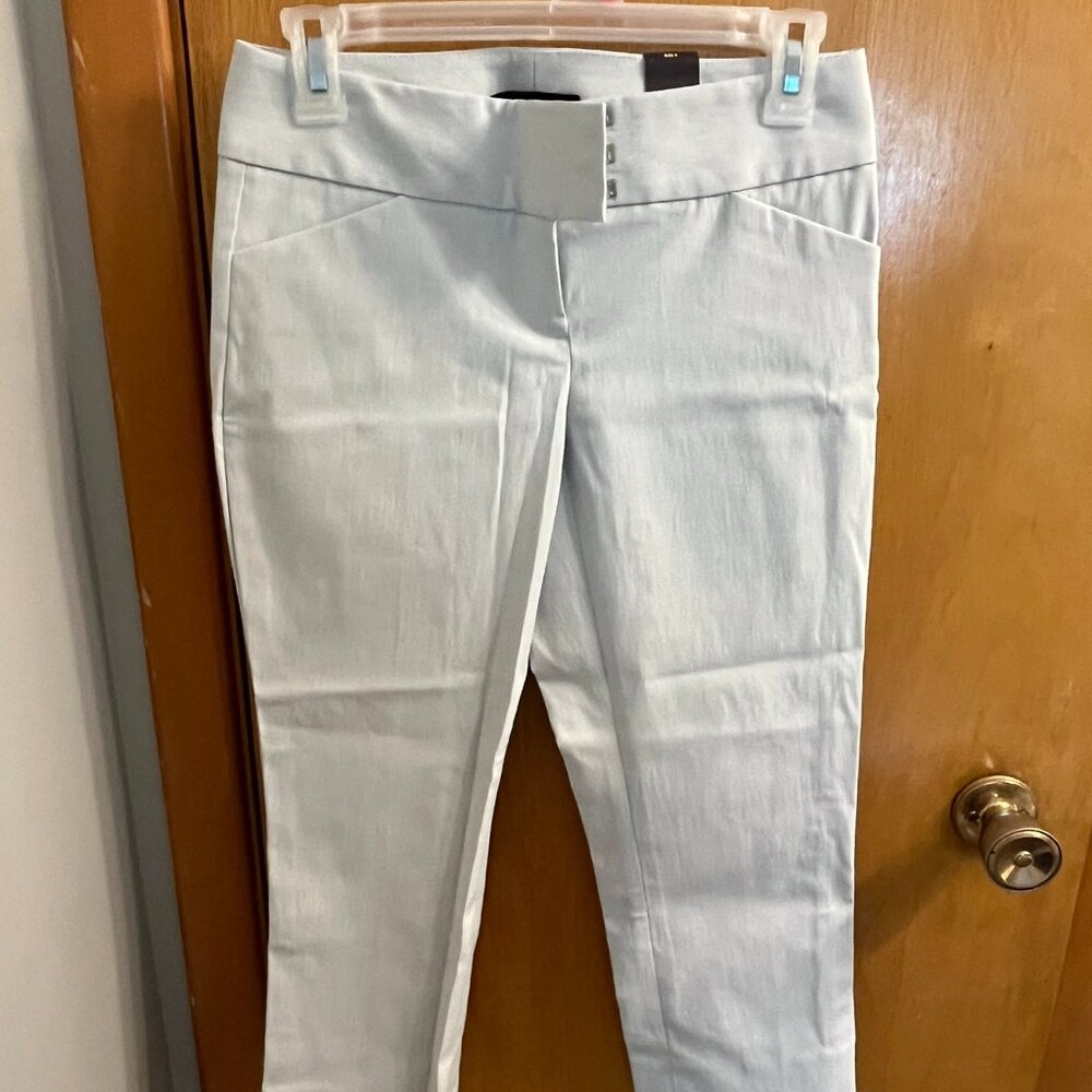 The Limited Exact Strength Crop Pants